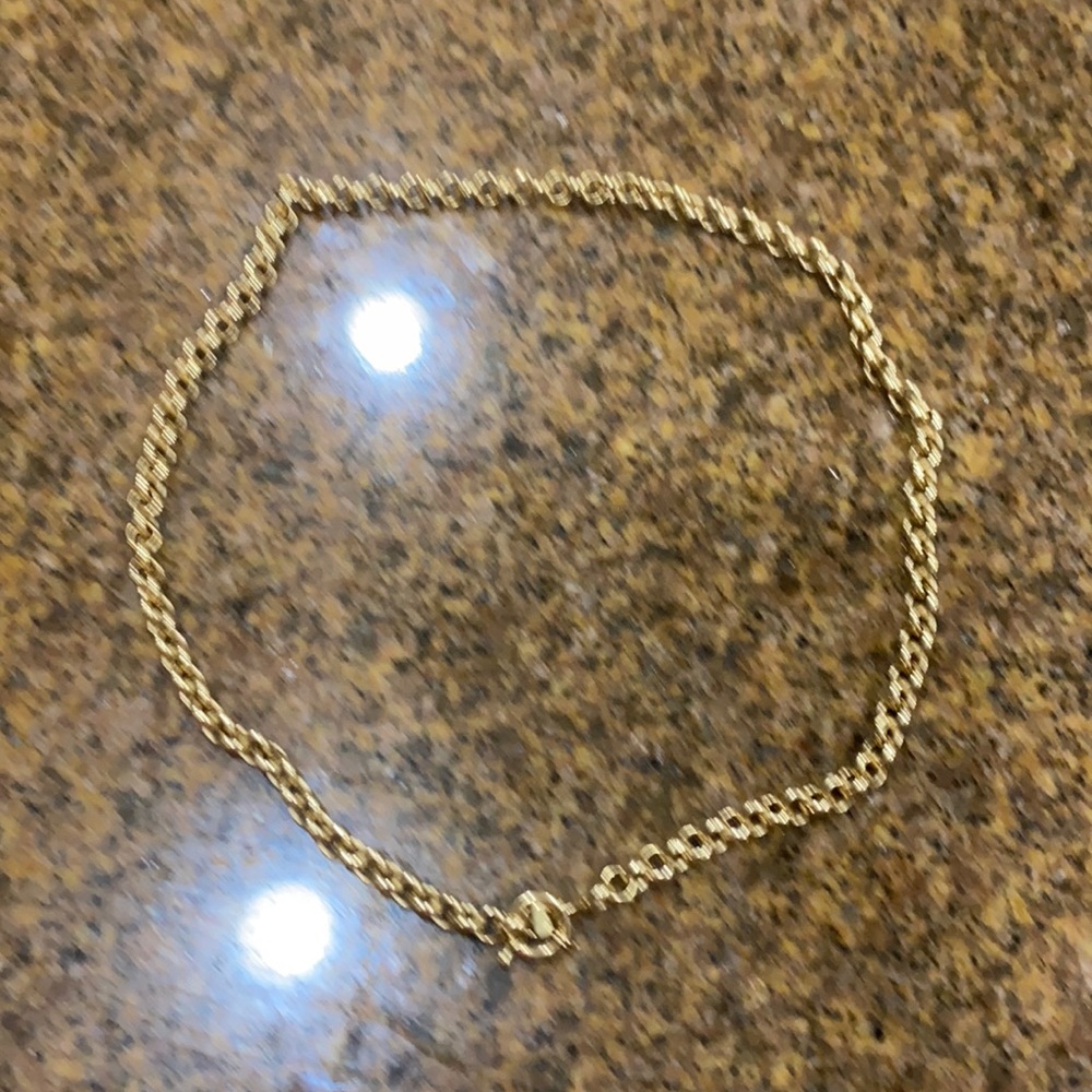 Beautiful 14 k Gold necklace